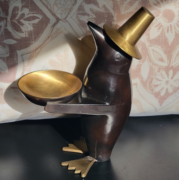 Metal Brass Penguin Butler Made in India - Picture 13 of 13